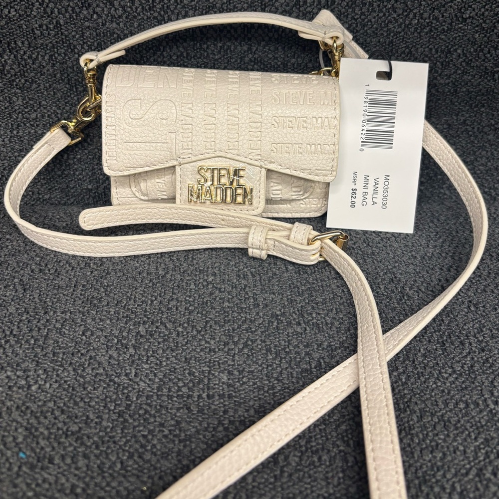 Steve Madden Vanilla Mini Crossbody with Gold Heart & Star Charm - Picture 4 of 14